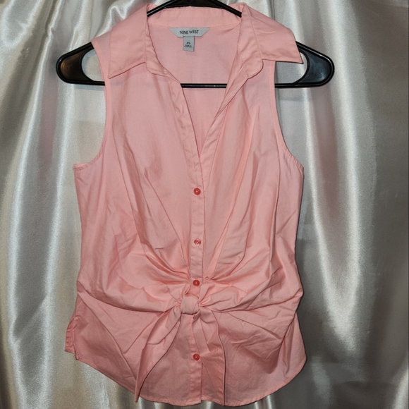 Nine West Tops - 🎉Nine West Button Down Top | Pink Sleeveless Tie Front Shirt | Size XS